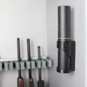 Plasthållare för ljuddämpare