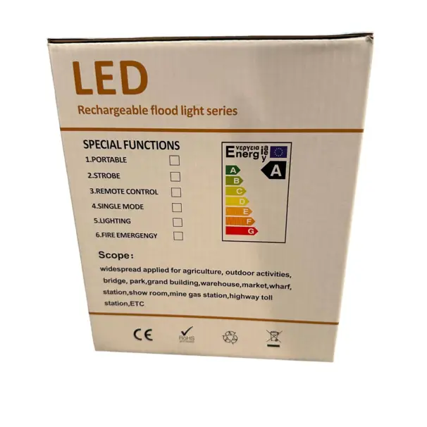 Ljus till foderplatsen inkl. solpanel, batteri och PIR-sensor (Grön)