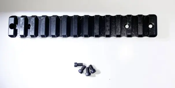 Remington 700 SA Picantinny-skena 10moa