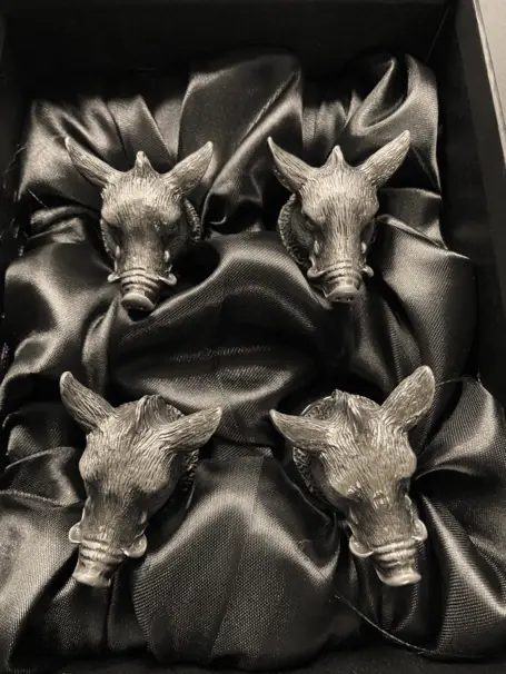 Shot- och bitterglas med vildsvinshuvud (4 glas)