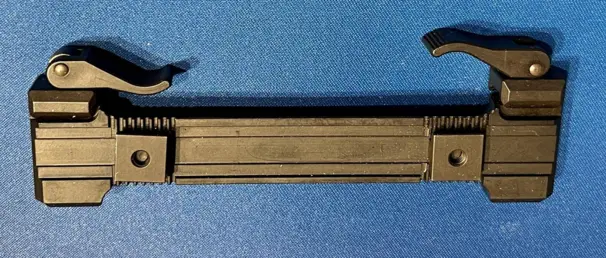 Skensfäste för kikare till Zeiss och Swarowski