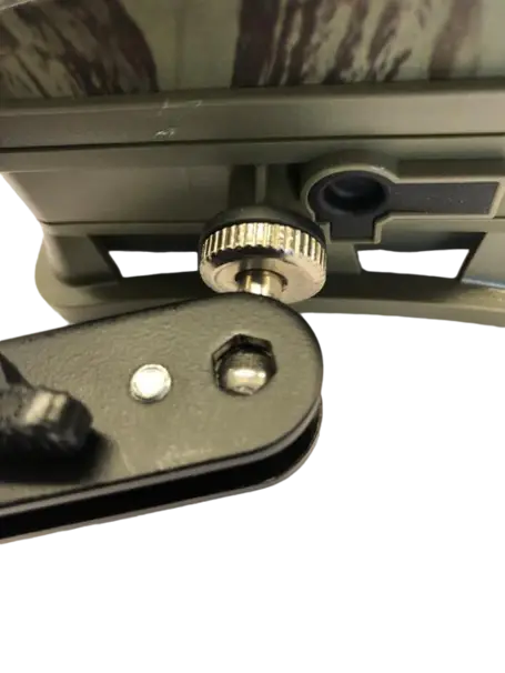 Runt upphängningsfäste för viltkamera