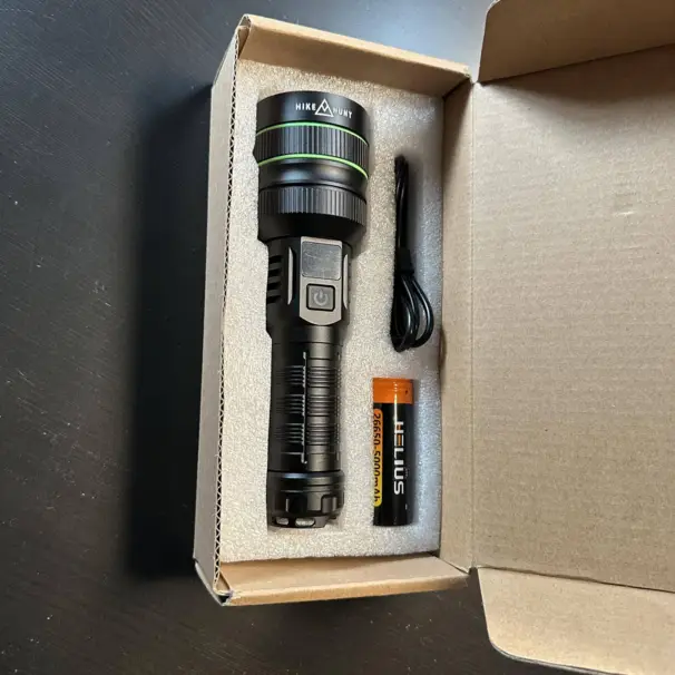 Laserficklampa 10.000LM - vitt ljus