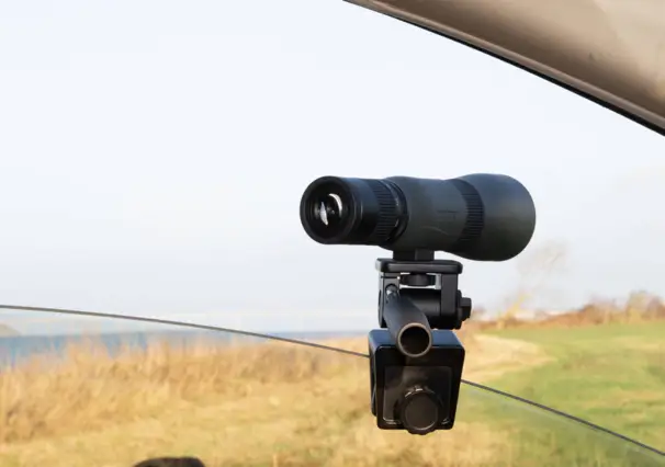 Spotthållare till bil