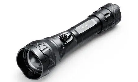 Wolf-Eyes X-Beam PRO – 720 lumen (579 ANSI) + IR 940 nm